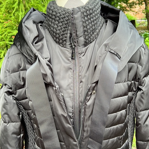 Beautiful New with tags Tahari black coat - Picture 2 of 11